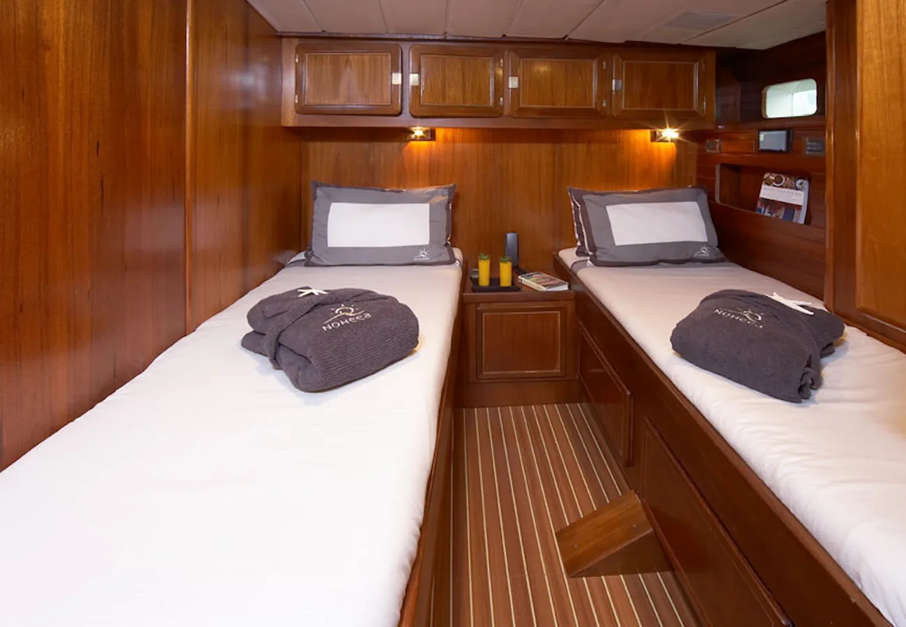 Twin Cabin